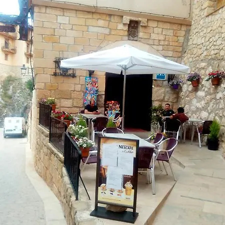 Hostal De La Villa Molinos-3